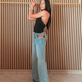 Jeans wide leg con dettagli cut-out gioiello