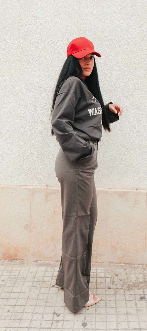 Pantaloni sartoriali a vita alta con gamba ampia