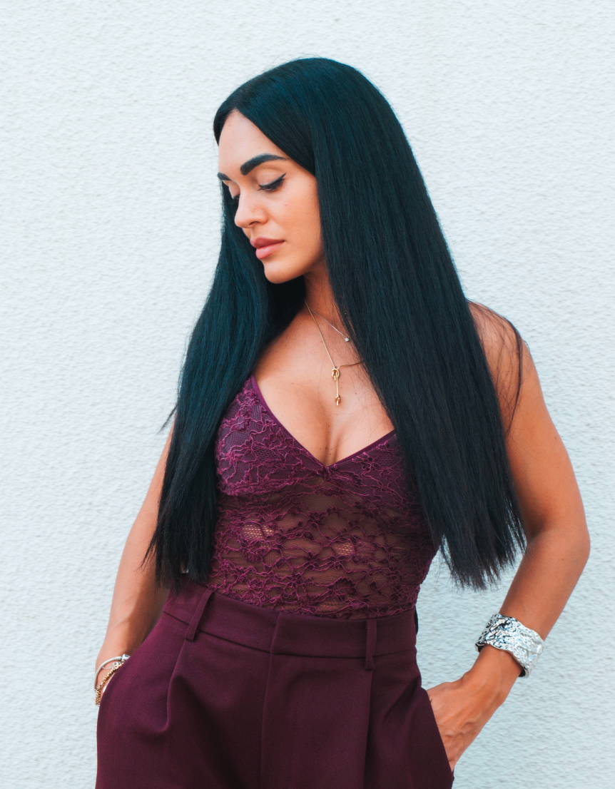 Body donna bordeaux in pizzo con spalline sottili
